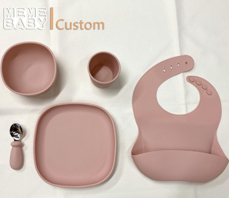 Baby Silicone Tableware Set Dishwasher Safe Feeding Gift With Silicone Cup Bowl Plate Bibs